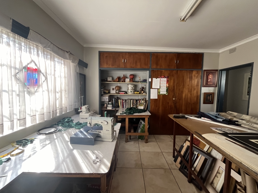 4 Bedroom Property for Sale in Potchefstroom North West